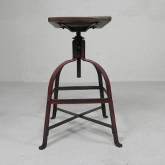 Image 1 of Chaise industrielle, tabouret, chaise d'atelier par Bienaise - années 1950