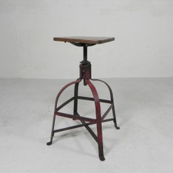 Image 1 of Chaise industrielle, tabouret, chaise d'atelier par Bienaise - années 1950