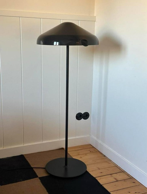 Hay Pao Floor Standing Lamp In Glossy Black