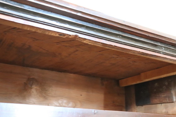 Image 1 of Cómoda antigua de madera, siglo XVII