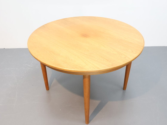 Image 1 of Table à manger danoise ronde/ovale extensible