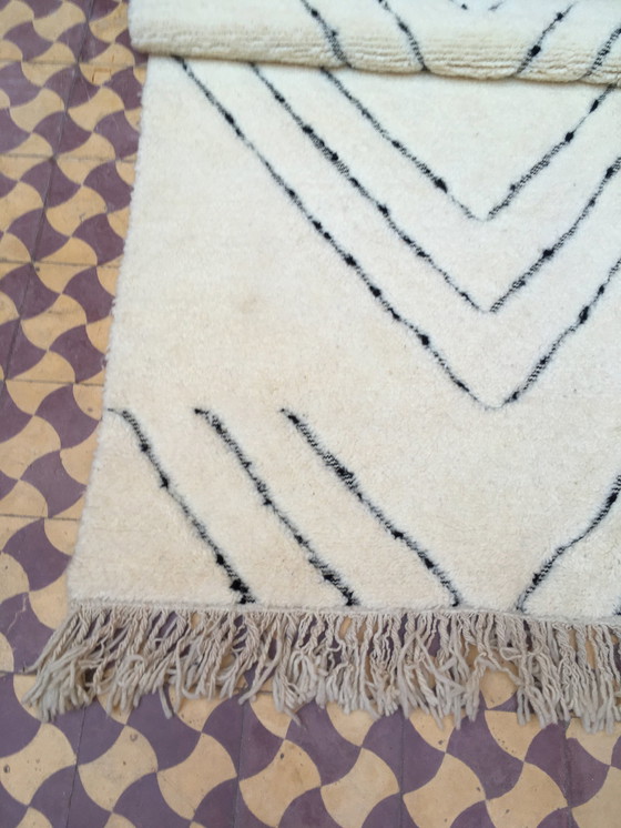 Image 1 of Moroccan Beni Ouarain Berber Carpet 237 X 167 Cm