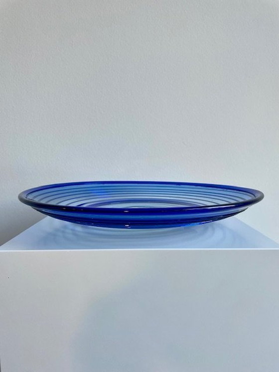 Image 1 of Bowl Transparent Glass And Blue Swirl /Spiral - Unica Glass Art