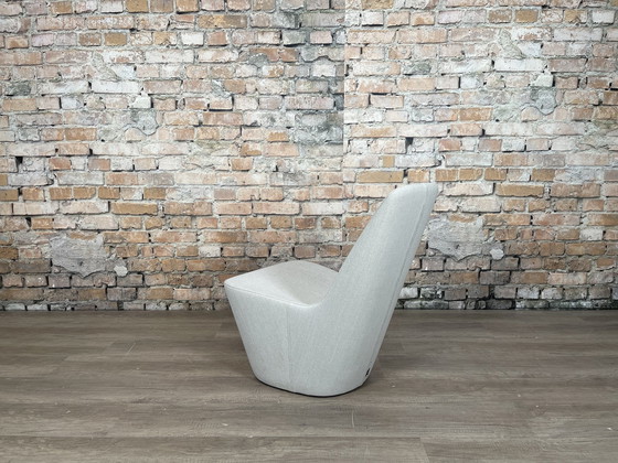 Image 1 of Vitra Monopod cream armchair