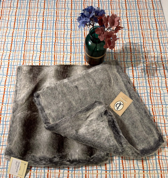 Image 1 of 2 X Cushion cover High quality & New