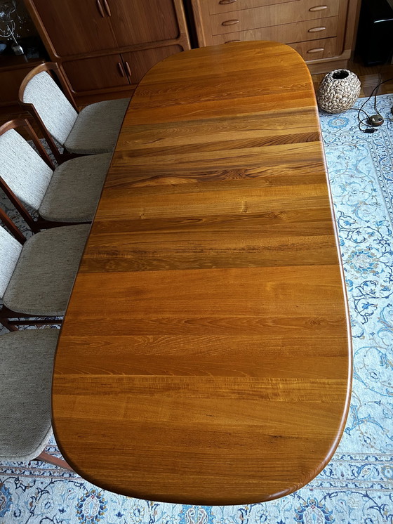 Image 1 of Drylund Extendable Teak Dining Table