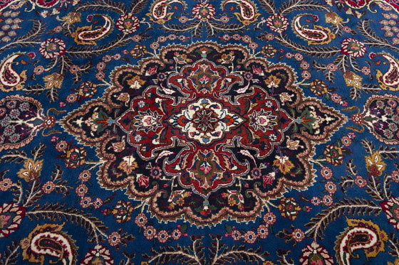 Image 1 of Hand-knotted Persian carpet Mashhad - 334 X 246 Cm