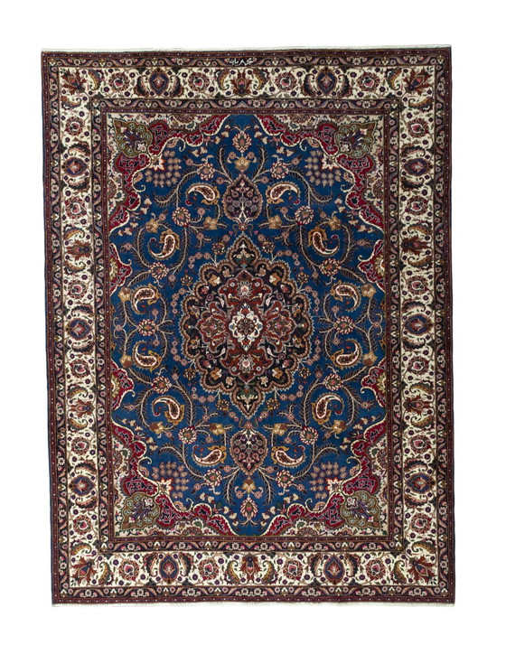 Image 1 of Hand-knotted Persian carpet Mashhad - 334 X 246 Cm