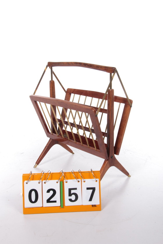 Image 1 of Cesare Lacca Design Magazine rack Walnut 1960, Italy