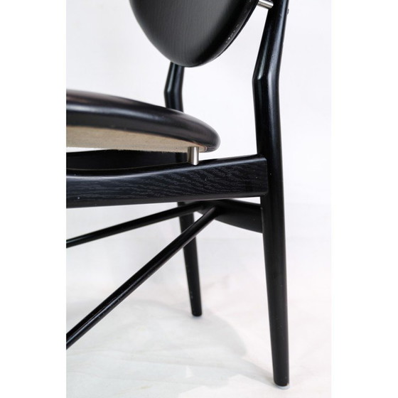 Image 1 of Sedia vintage in rovere verniciato nero modello 108 di Finn Juhl