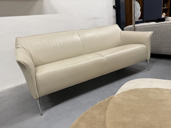 Image 1 of Leolux Mayon 3 Seater Sofa Bimardo Leather Pebble