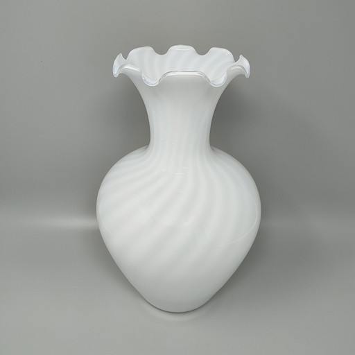 1960s Astonishing Vase By Dogi in Murano Glass. Made in Italy