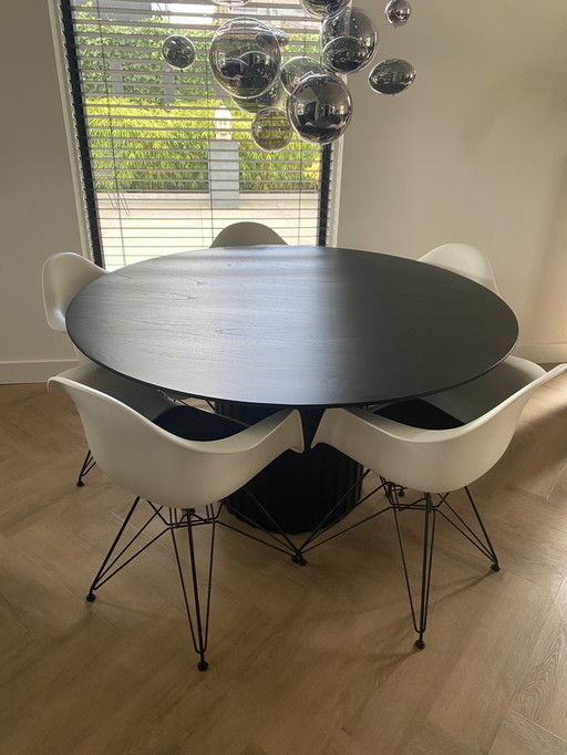 HK Living Pillar dining table