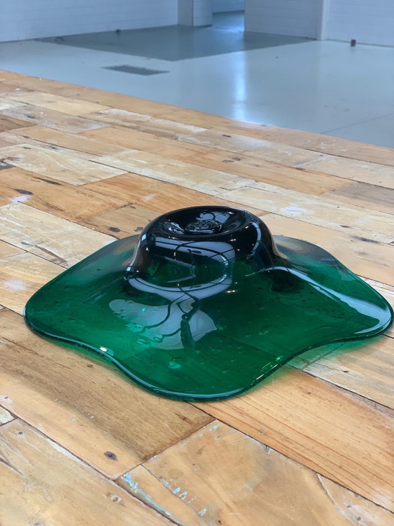 Image 1 of Max Verboeket Kristalunie Maastricht green bowl Antiqua glass