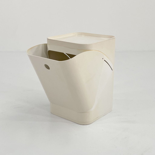 Laundry Bin By Anna Castelli For Kartell, 1970S