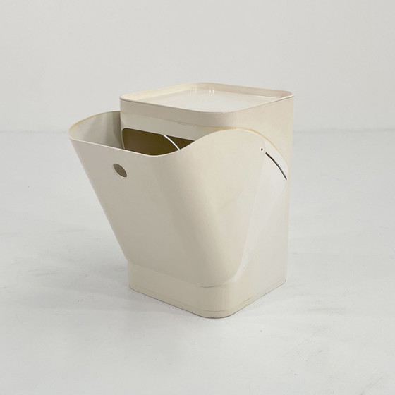 Image 1 of Laundry Bin By Anna Castelli For Kartell, 1970S