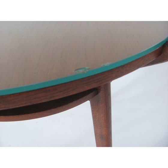 Image 1 of Round vintage coffee table from Interiér Praha, Czech 1960