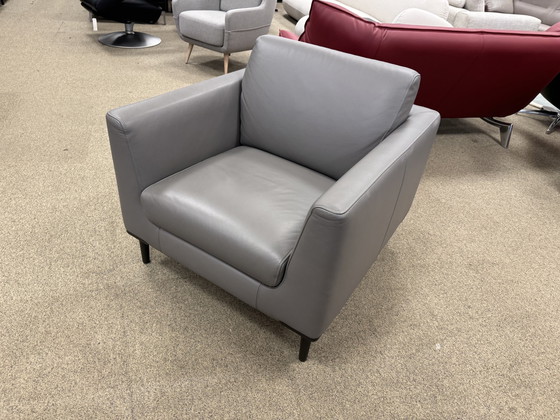 Image 1 of Leolux Evidence Brisa armchair gray leather