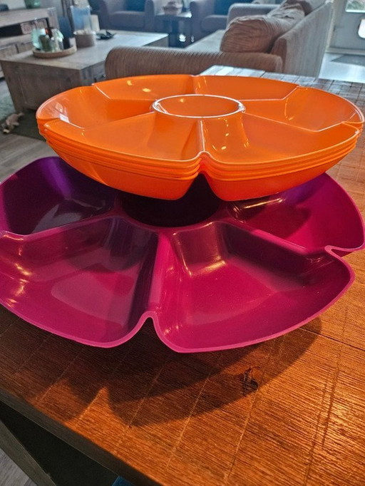 Snack Or Chips Trays Quantity : 5 Trays