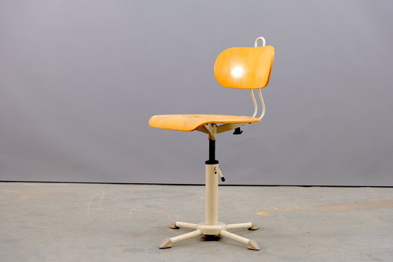 Image 1 of Minimalist vintage office chair with backrest, 1950s