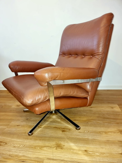 Mid - Century Esa Leather Armchair By Werner Langenfeld For Palma