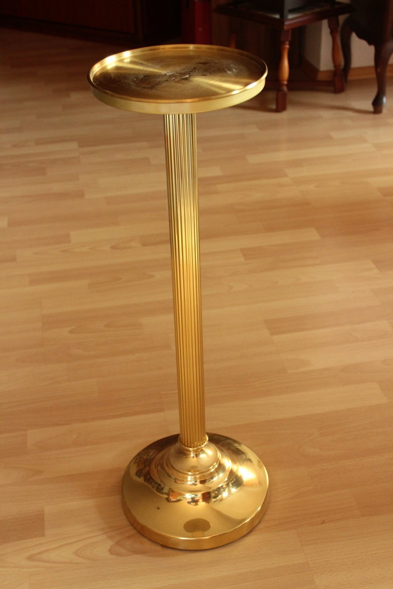 Image 1 of High flower column Flower stool