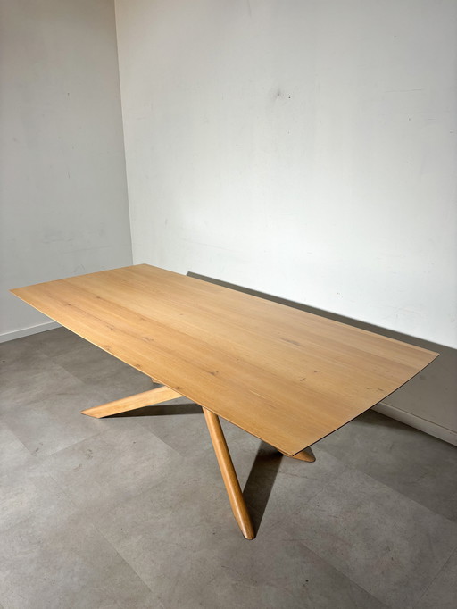 Ethnicraft - Mikado Dining Table