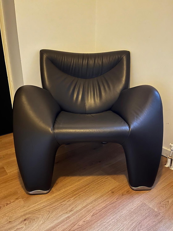 Image 1 of Leolux armchair