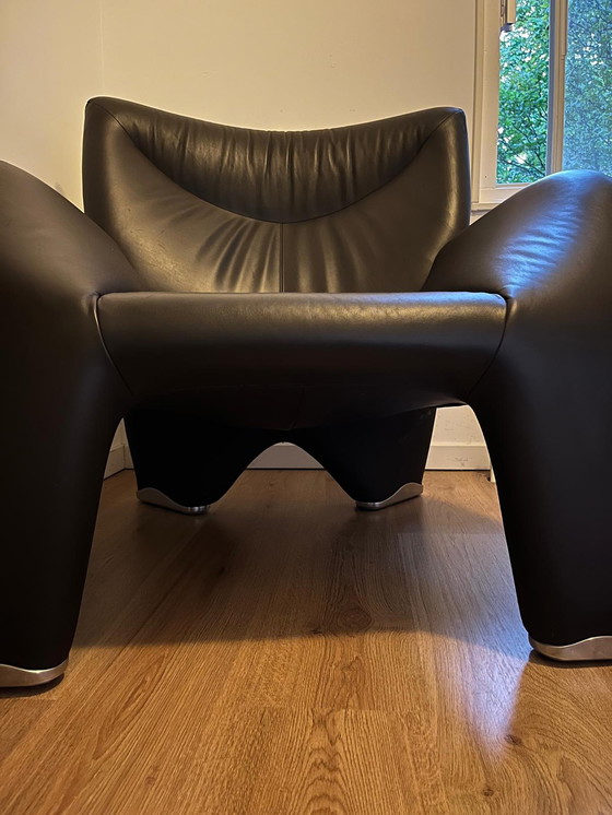 Image 1 of Leolux armchair