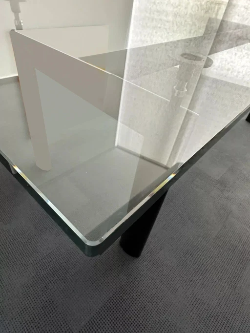 Lc6 Le Corbusier table