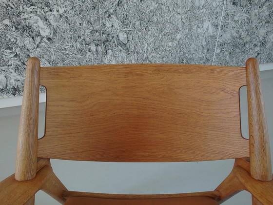 Image 1 of Chaise CH-28 de Hans Wegner, Danemark, 1951