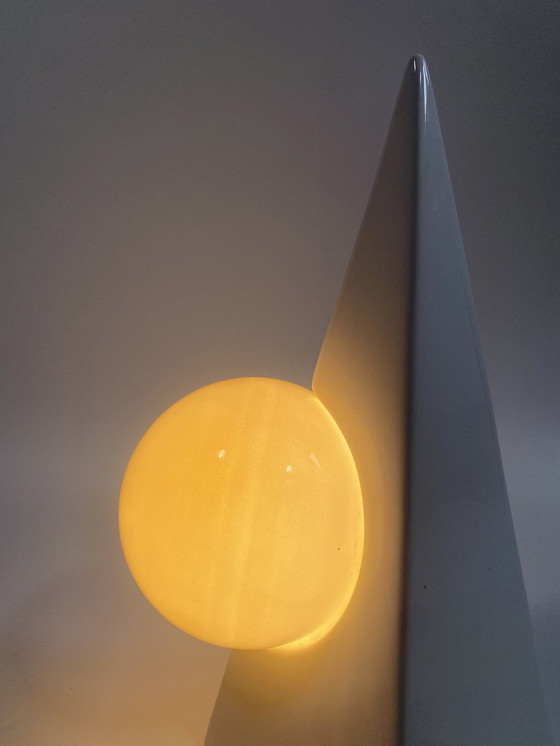 Image 1 of Massive Belgium Table Lamp