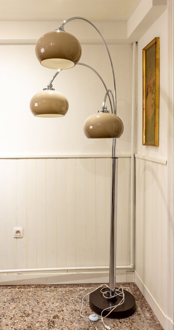 Image 1 of Triple Arch Dijkstra Arc Lamp