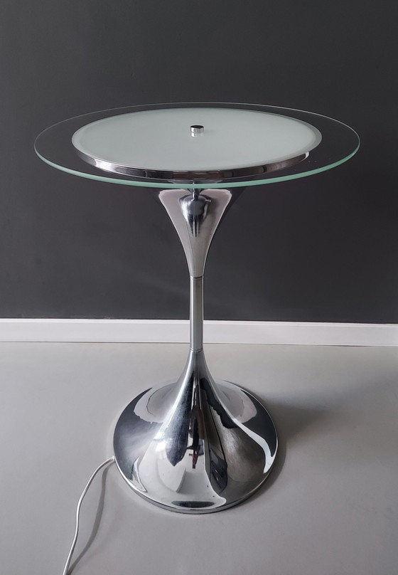 Image 1 of Table d'appoint vintage avec éclairage