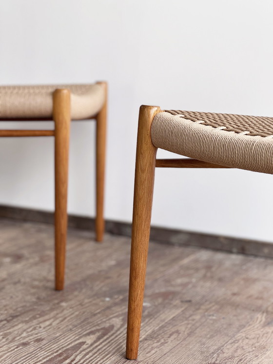 Image 1 of Mid-Century Danish Model 75 Chairs in Oak by Niels O. Møller for JL Møllers Furniture Factory, 1950s, Set of 4