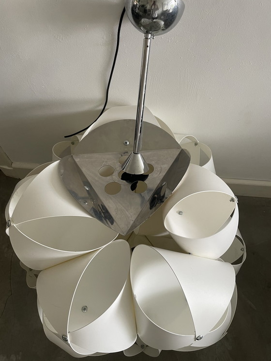 Image 1 of Ortensia by QAYOT designer lamp