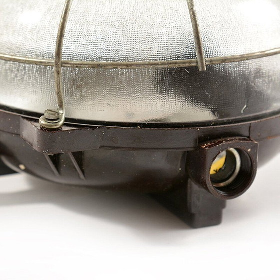 Image 1 of Lampada da parete vintage in bachelite, vetro e gabbia metallica, Cecoslovacchia 1950