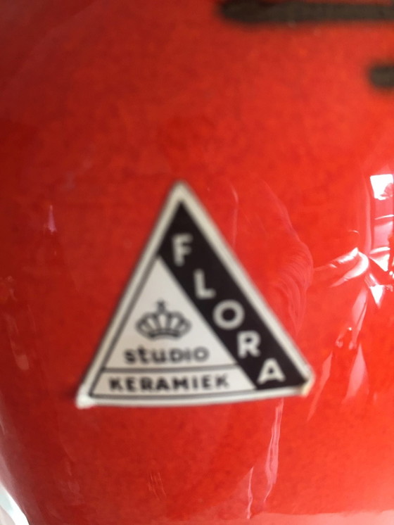 Image 1 of Pichet vintage en céramique Flora