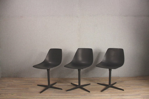 3X Lapalma Miunn S162 Chairs In Dark Wood