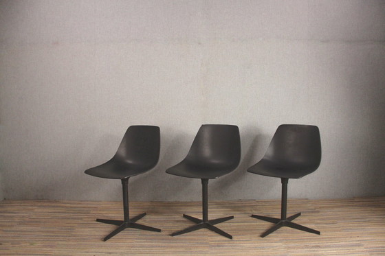 Image 1 of 3X Lapalma Miunn S162 Chairs In Dark Wood