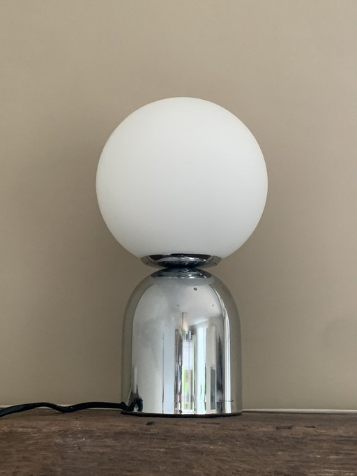 Tip touch design table lamp