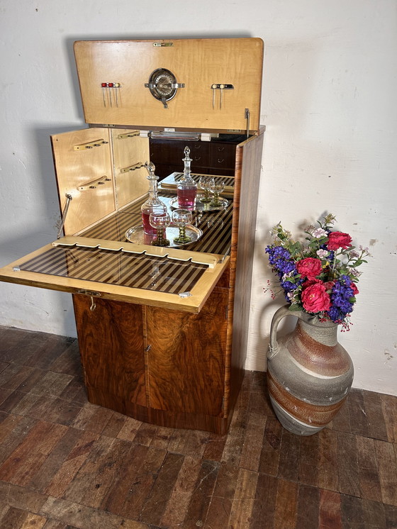 Image 1 of Art decó Brocante Vintage Butt Walnut Cocktail Bar 1920