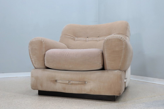 Image 1 of Vintage Pair Of Velvet Armchairs Mariani 1970S