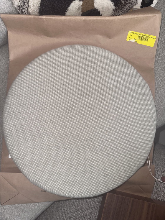 Image 1 of Vitra soft seat pad type cushion