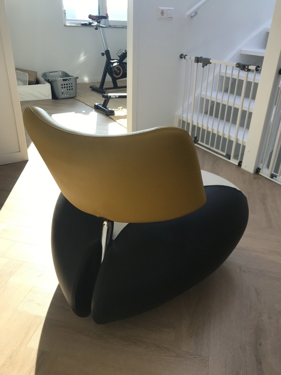 Image 1 of Leolux Pallone chair