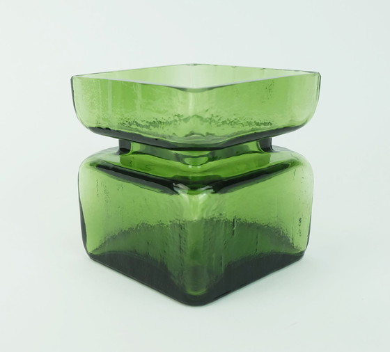 Image 1 of VASE finlandais vase en verre pala helena tynell riihimaen 1960s verre vert