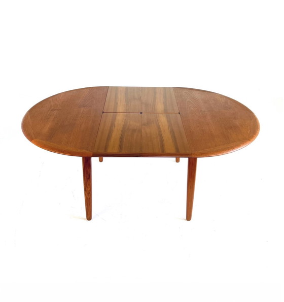 Image 1 of Extendable Dining Table, Svend Åge Madsen '60