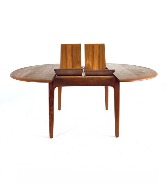 Image 1 of Extendable Dining Table, Svend Åge Madsen '60