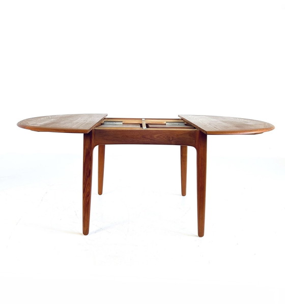 Image 1 of Extendable Dining Table, Svend Åge Madsen '60