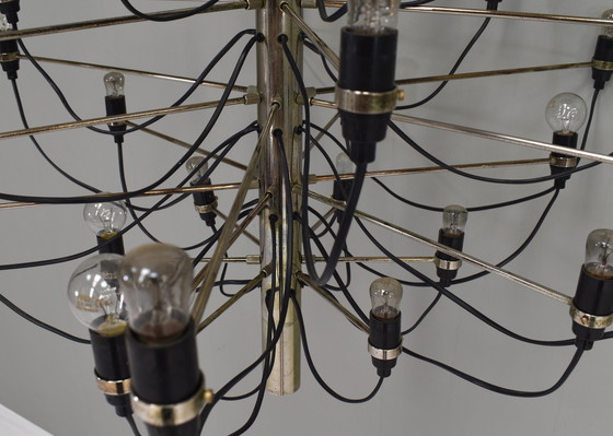 Image 1 of Early edition Gino Sarfatti 2097/30 Brass chandelier for Arteluce / Flos, Italy – 1958